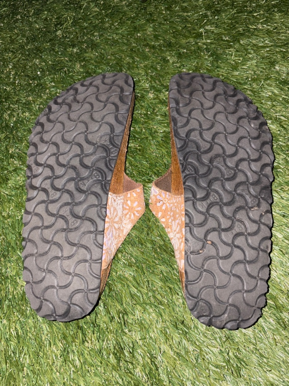 Birkenstocks Women's Floral Tan Toe-Post Sandals - Picture 2 of 3